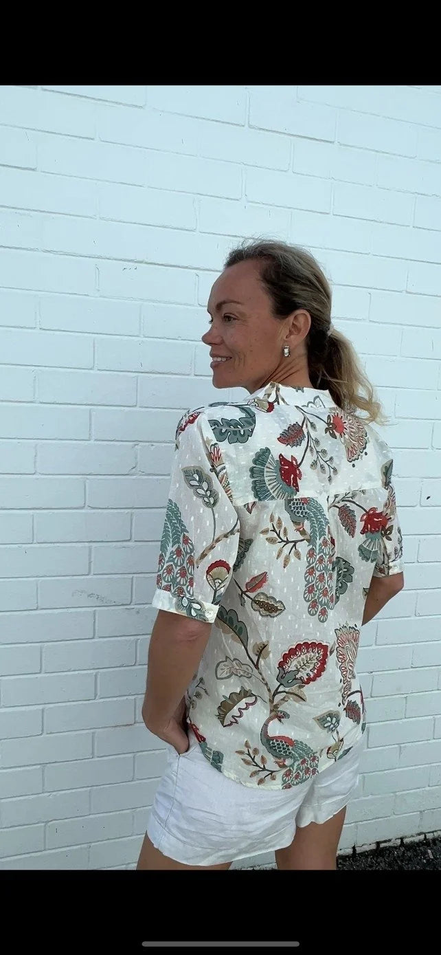 Yasmin Short sleeve Shirt in Natural Peacock pure Cotton