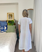 Betty nightgown in white cotton voile, short sleeve with hand embroidered roses