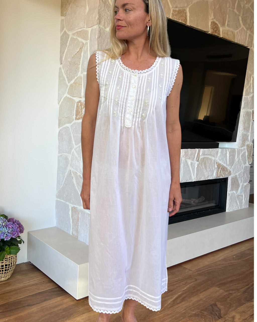 Brittany nightgown in white cotton voile, sleeveless with hand embroidered roses