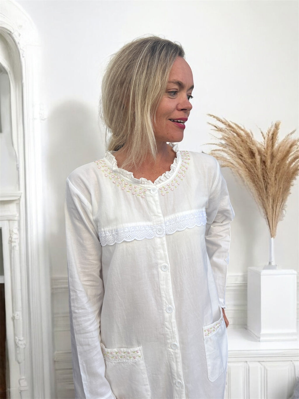 Jasmine Wincey Brushed Cotton White Brunchcoat/Gown