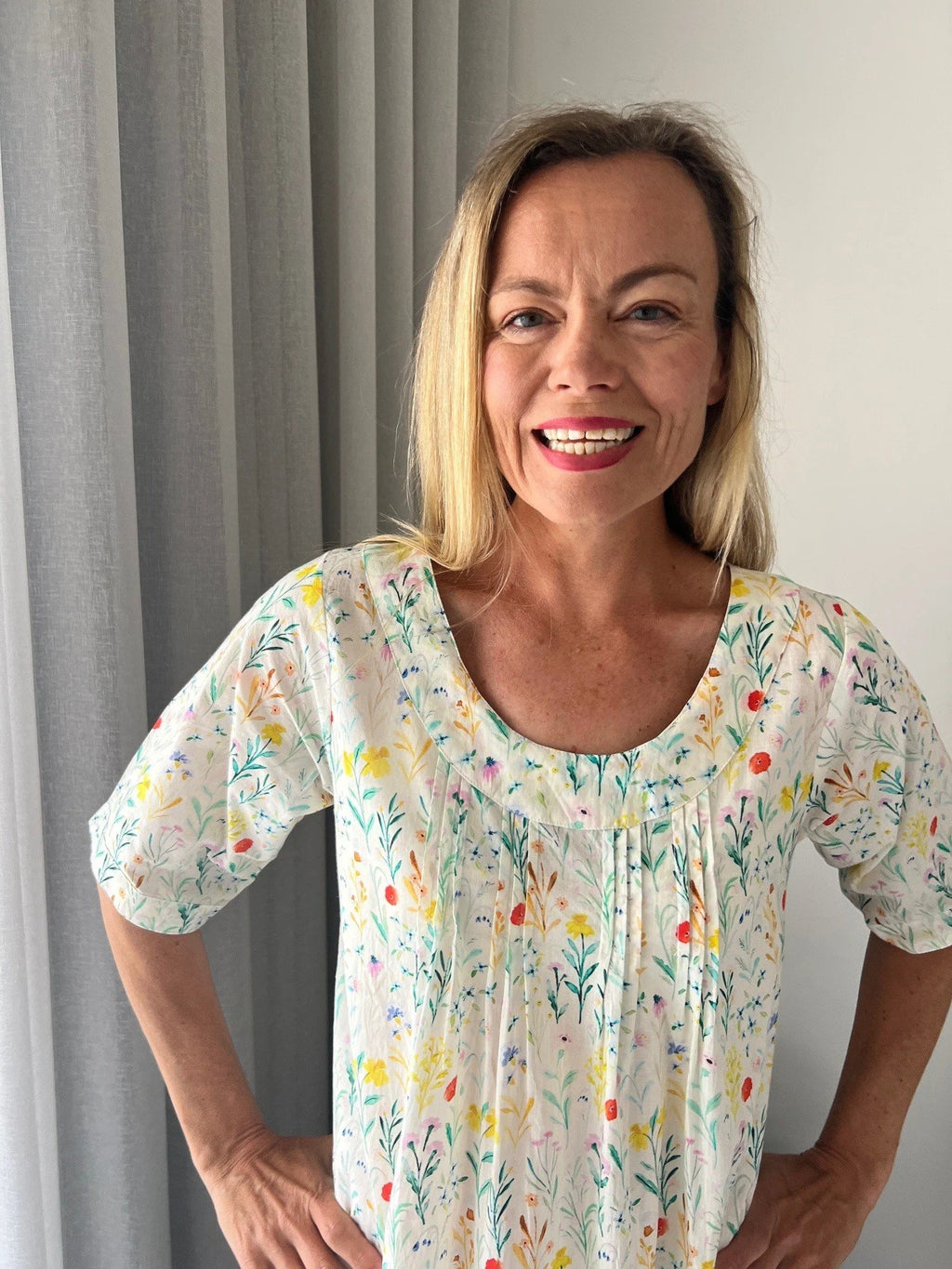 Libby Green Garden  Pure Cotton shift style Nightie with sleeve