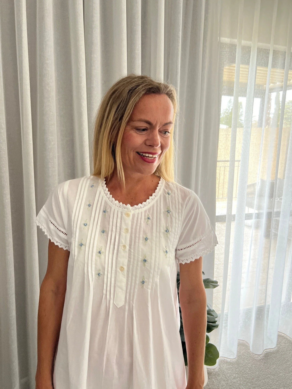 Betty White Pure Cotton Short Sleeve Nightie with blue/green Hand Embroidery