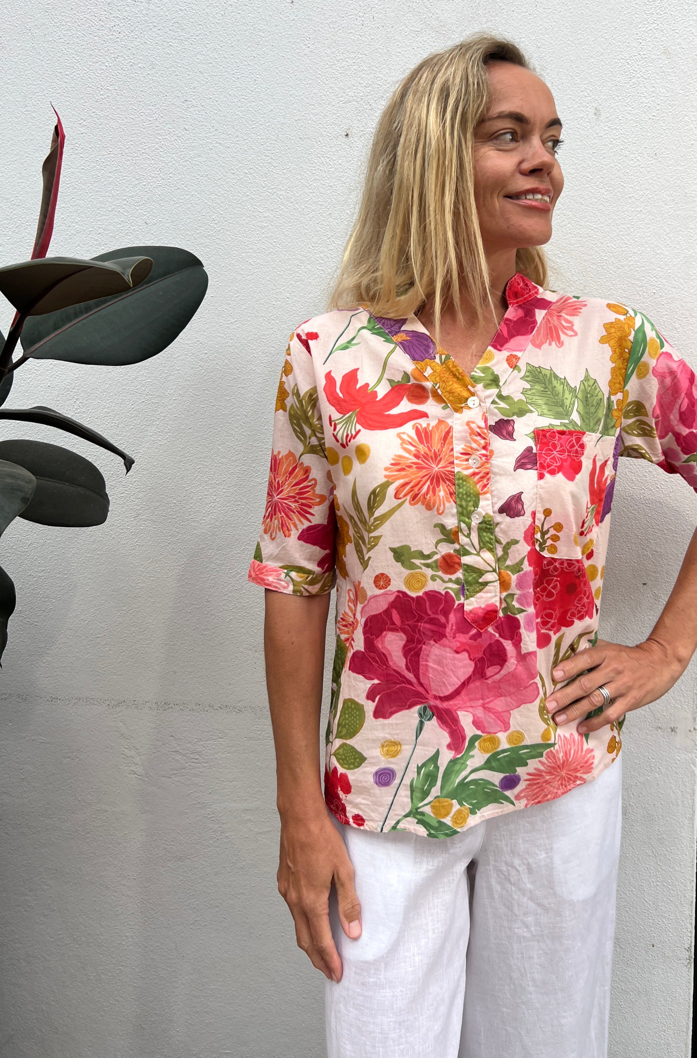 Yasmin Short sleeve pure cotton  shirt in french garden