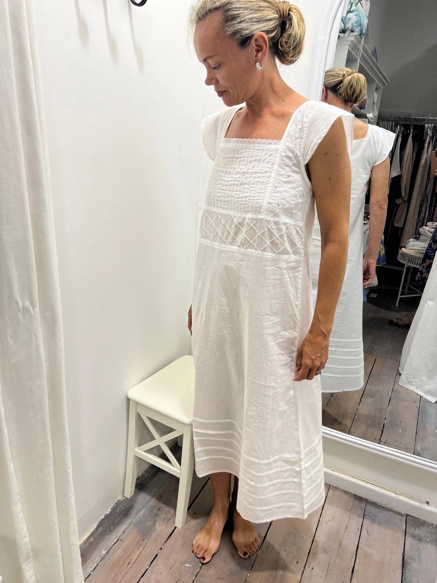 White Butterfly Sleeve Long Pure Cotton Nightie