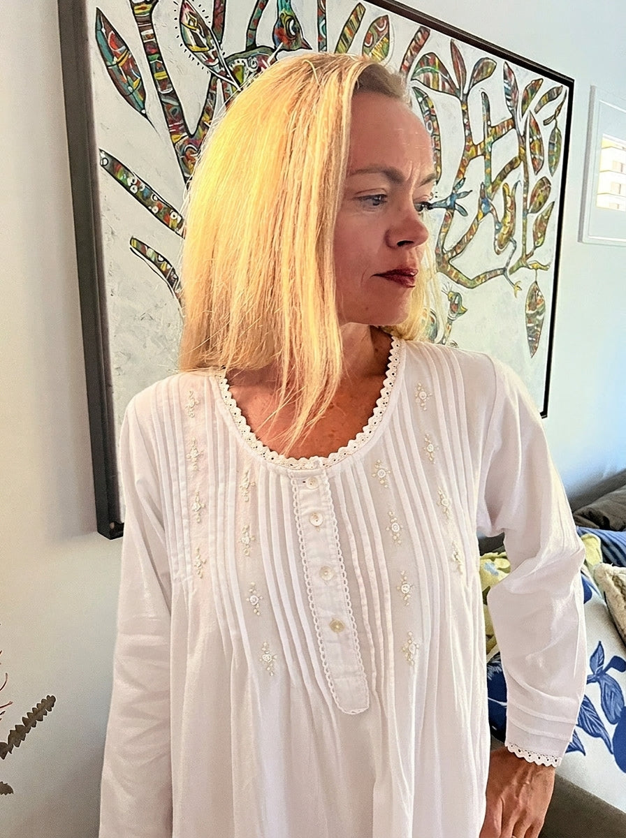 Elizabeth Cambric Cotton Long Sleeve White Nightgown