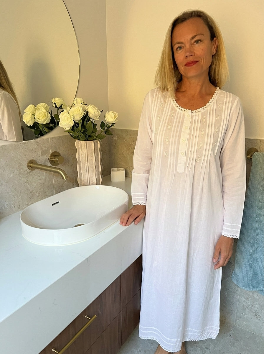 Elizabeth Cambric Cotton Long Sleeve White Nightgown