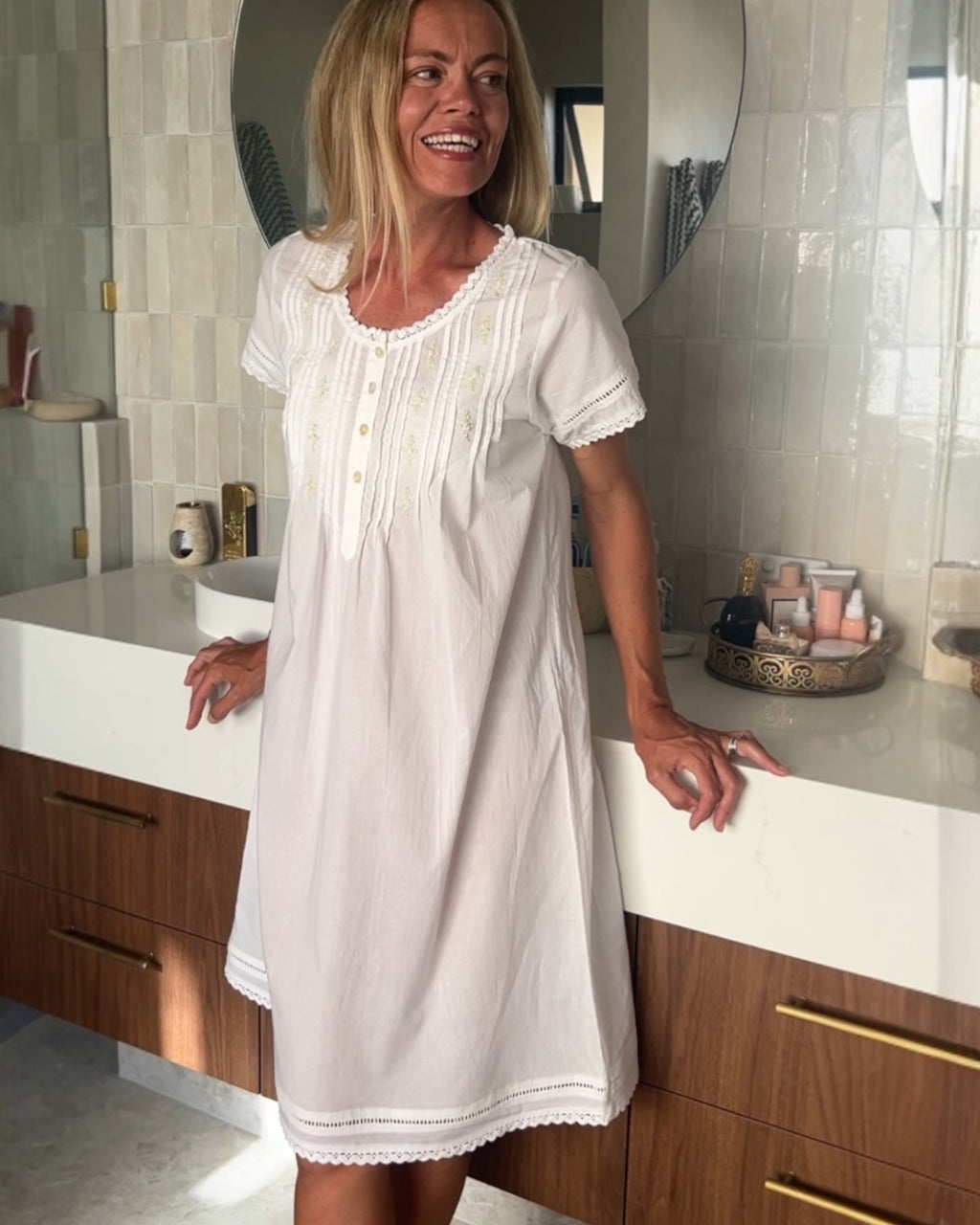 Betty (SHORT) White Pure Cotton Short Sleeve Nightie with white/green Hand Embroidery