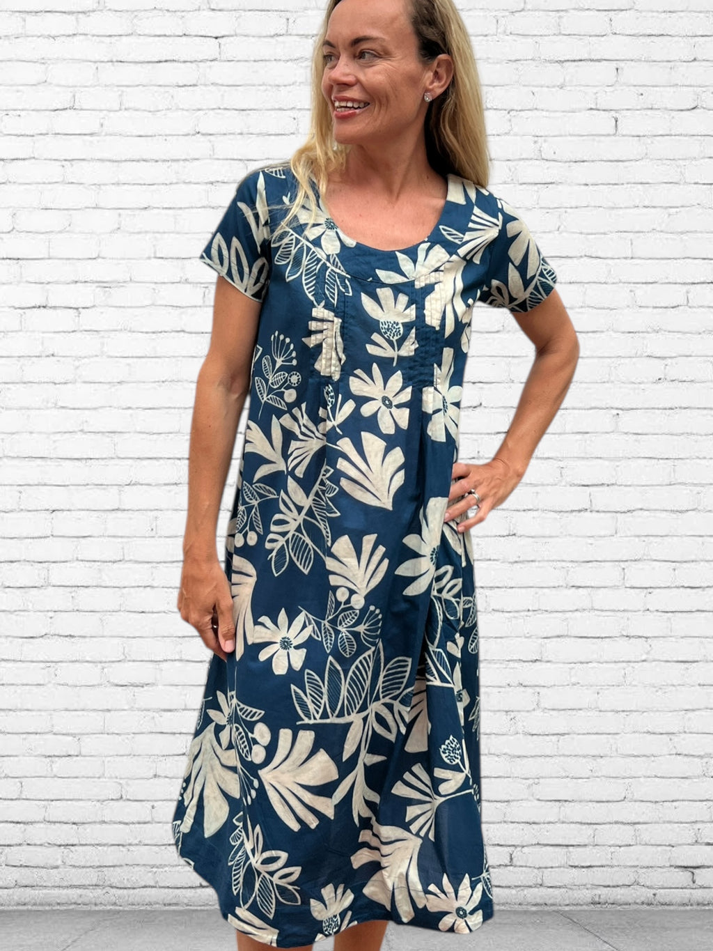 Rene pure cotton short sleeve, round neck, knee length dress in Blue flower
