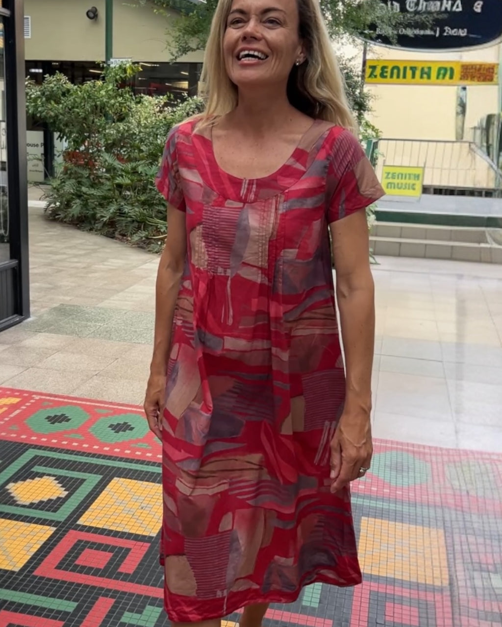 Rene pure cotton short sleeve, round neck, knee length dress in Red Multi geometric print