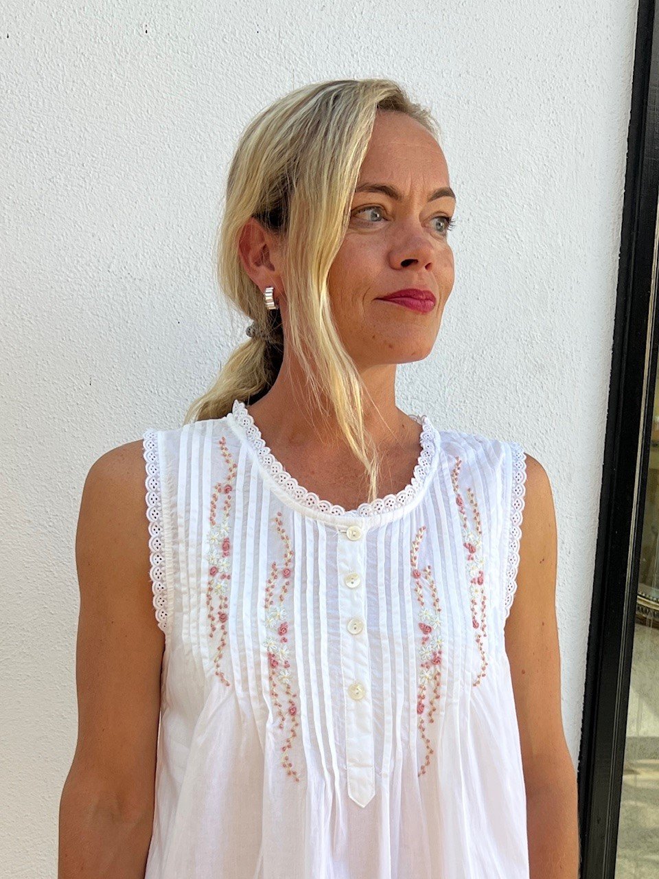 Estelle White Sleeveless Nightie With Pink Hand Embroidery