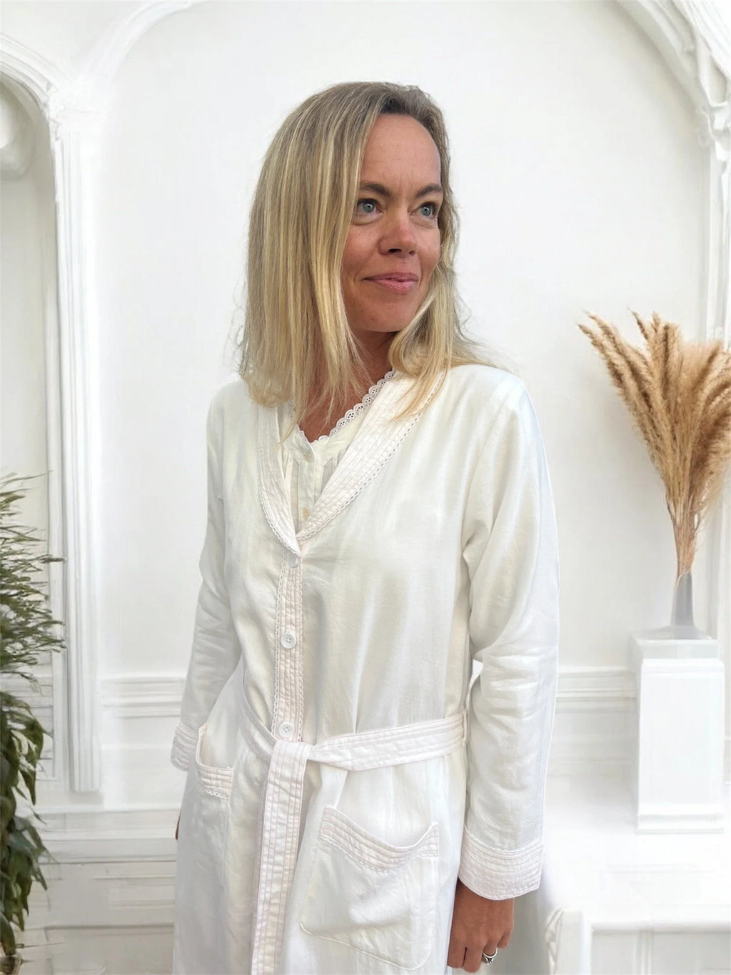 Sophie Wincey Brushed Cotton White Brunchcoat